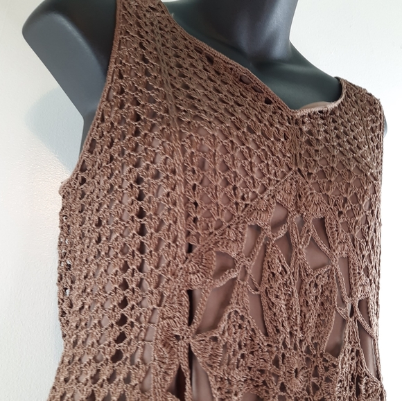 Vintage Crotchet Brown Sleeveless elegant party Top - Picture 13 of 13